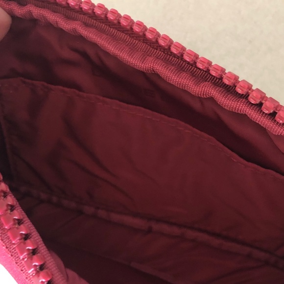 Dagne Dover Bold Red Crossbody Bag - Picture 10 of 13